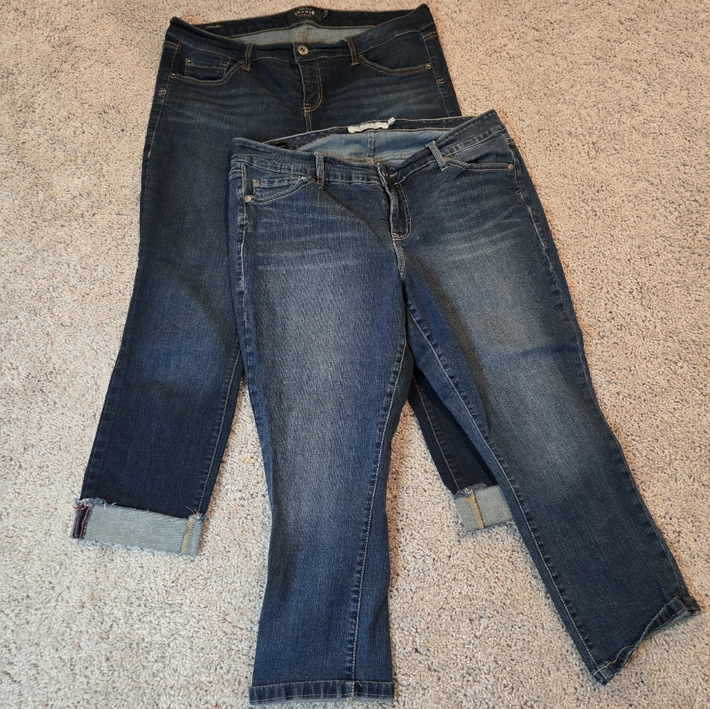 Torrid Women's Blue Denim Jeans Lot Size 16